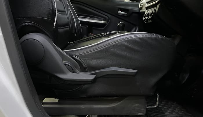 2025 Maruti Celerio ZXI PLUS, Petrol, Manual, 25,235 km, Driver Side Adjustment Panel