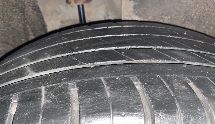 2021 Hyundai Creta SX (O) AT 1.5 DIESEL, Diesel, Automatic, 94,012 km, Right Rear Tyre Tread