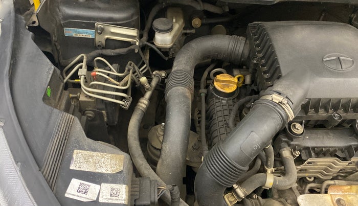 2022 Tata NEXON XZA PLUS (PREMIUM) PETROL DARK EDITION, Petrol, Automatic, 67,427 km, Engine View - Right