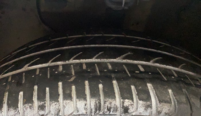 2017 Hyundai Elite i20 ERA 1.2, Petrol, Manual, 85,201 km, Left Front Tyre Tread