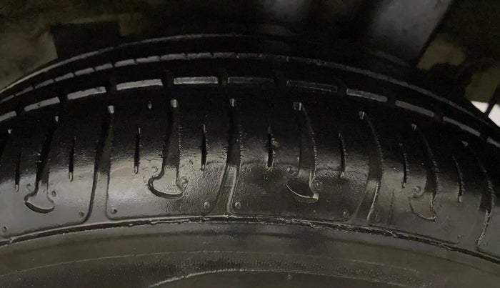 2016 Hyundai Grand i10 MAGNA 1.2 KAPPA VTVT, Petrol, Manual, 46,008 km, Left Rear Tyre Tread