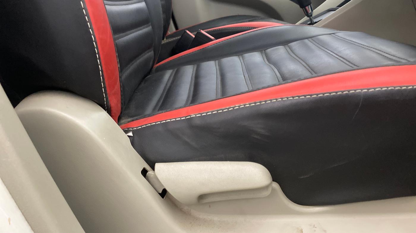 2015 Maruti Celerio VXI AMT, Petrol, Automatic, 81,520 km, Driver Side Adjustment Panel