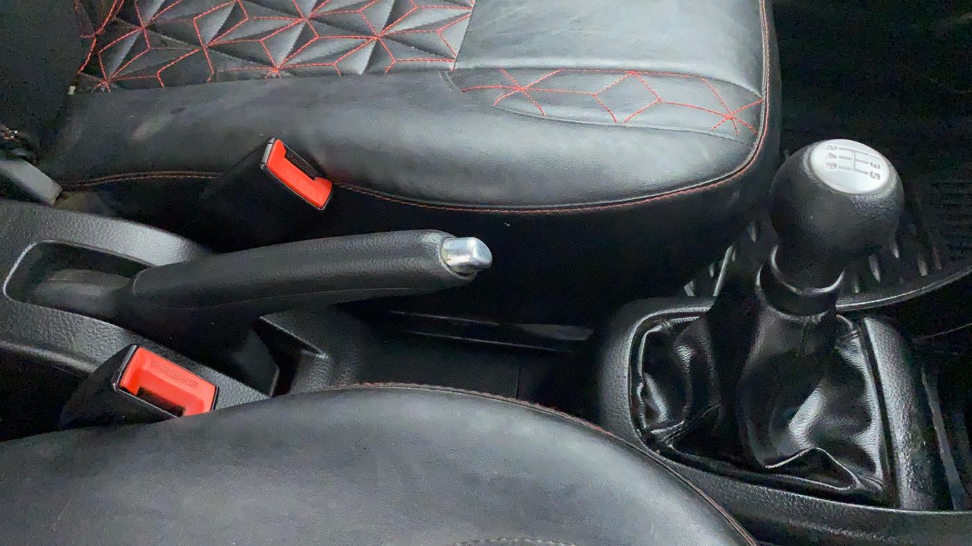 2017 Maruti Swift VDI ABS, Diesel, Manual, 77,826 km, Gear Lever
