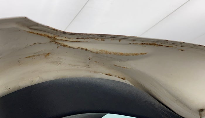 2019 Maruti Swift VXI, Petrol, Manual, 32,501 km, Dicky (Boot door) - Slightly rusted