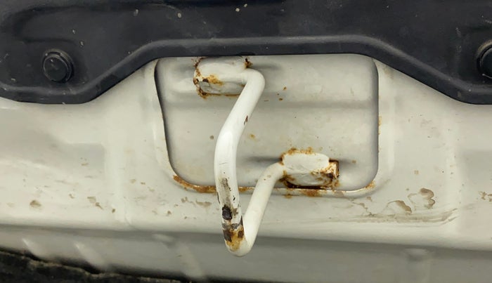 2019 Maruti Swift VXI, Petrol, Manual, 32,501 km, Bonnet (hood) - Slight discolouration