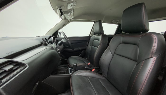 2018 Maruti Swift VXI AMT, Petrol, Automatic, 41,628 km, Right Side Front Door Cabin