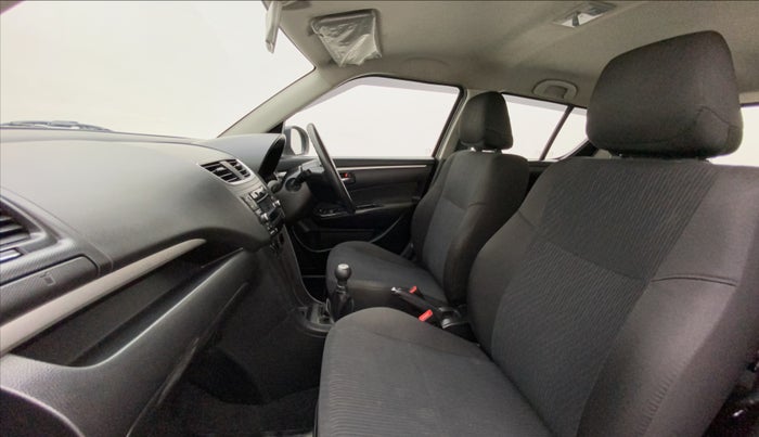 2015 Maruti Swift VXI, Petrol, Manual, 31,823 km, Right Side Front Door Cabin