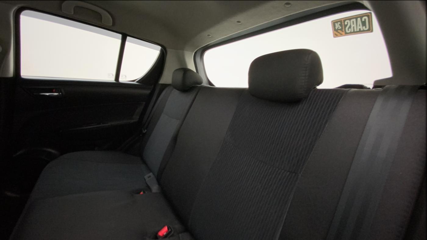 2015 Maruti Swift VXI, Petrol, Manual, 31,823 km, Right Side Rear Door Cabin