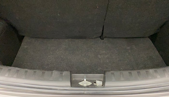 2015 Maruti Swift VXI, Petrol, Manual, 31,823 km, Boot Inside