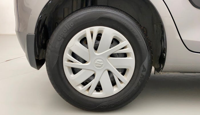 2015 Maruti Swift VXI, Petrol, Manual, 31,823 km, Right Rear Wheel