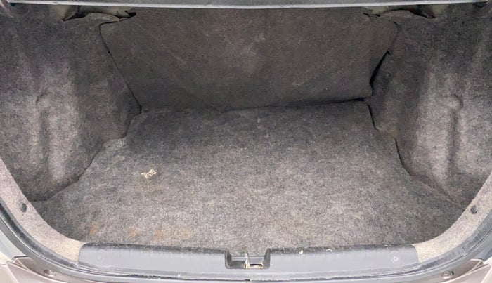 2015 Honda Amaze 1.2L I-VTEC S, Petrol, Manual, 78,011 km, Boot Inside