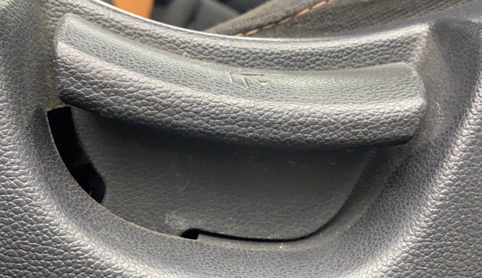 2016 Hyundai i20 Active 1.2 SX, Petrol, Manual, 88,230 km, Driver Side Adjustment Panel