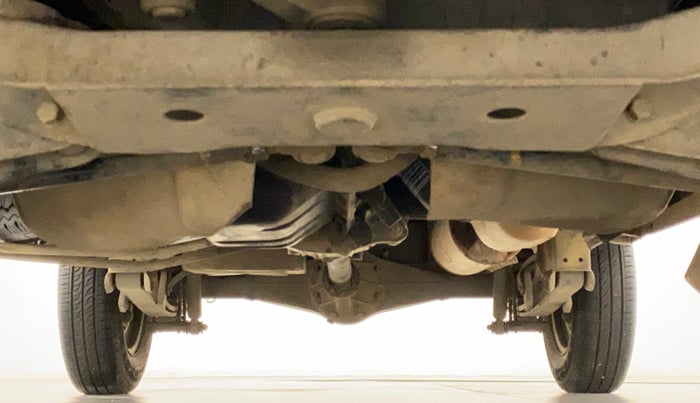 2017 Maruti OMNI E 8 STR, Petrol, Manual, 47,095 km, Front Underbody