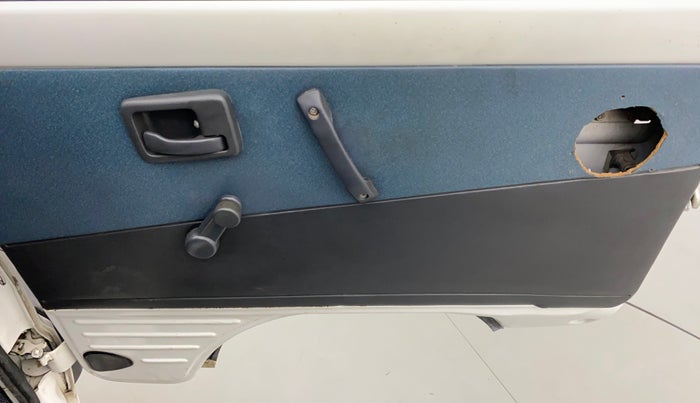 2017 Maruti OMNI E 8 STR, Petrol, Manual, 47,095 km, Driver Side Door Panels Control