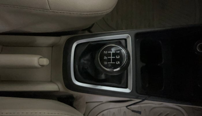 2017 Maruti Dzire LXI, Petrol, Manual, 46,548 km, Gear Lever