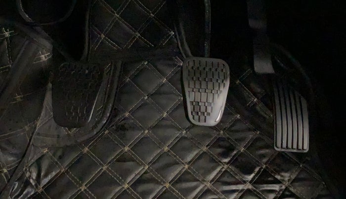 2021 Tata NEXON XZ PLUS (O) PETROL, CNG, Manual, 35,386 km, Pedals