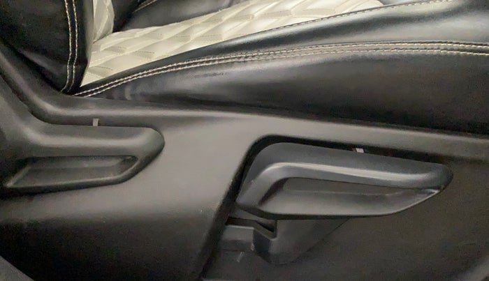 2021 Tata NEXON XZ PLUS (O) PETROL, CNG, Manual, 35,386 km, Driver Side Adjustment Panel