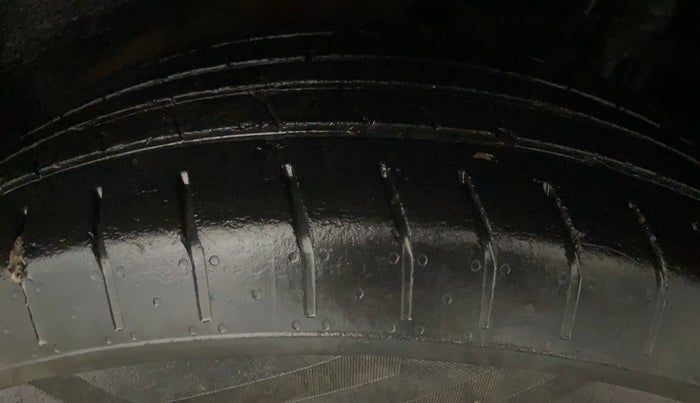 2021 Tata NEXON XZ PLUS (O) PETROL, CNG, Manual, 35,386 km, Left Rear Tyre Tread