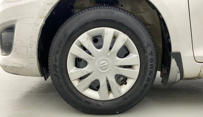 2013 Maruti Swift Dzire VXI, Petrol, Manual, 33,497 km, Left Front Wheel
