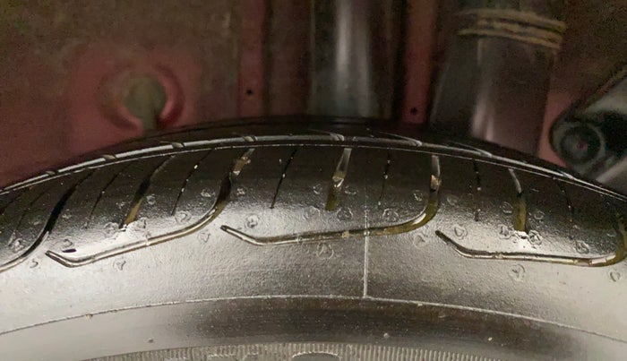 2019 Hyundai Elite i20 ASTA (O) CVT, Petrol, Automatic, 53,657 km, Left Rear Tyre Tread