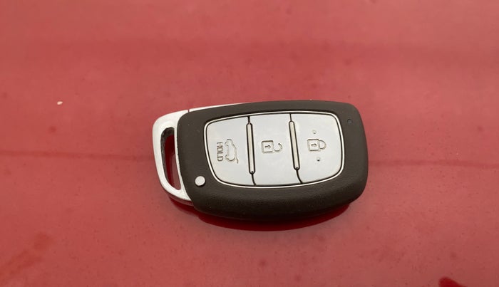 2019 Hyundai Elite i20 ASTA (O) CVT, Petrol, Automatic, 53,657 km, Key Close Up