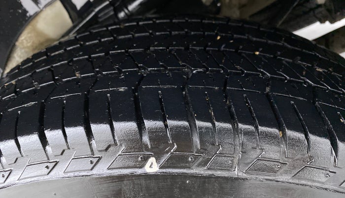 2020 Mahindra XUV500 W7 FWD, Diesel, Manual, 18,613 km, Left Rear Tyre Tread