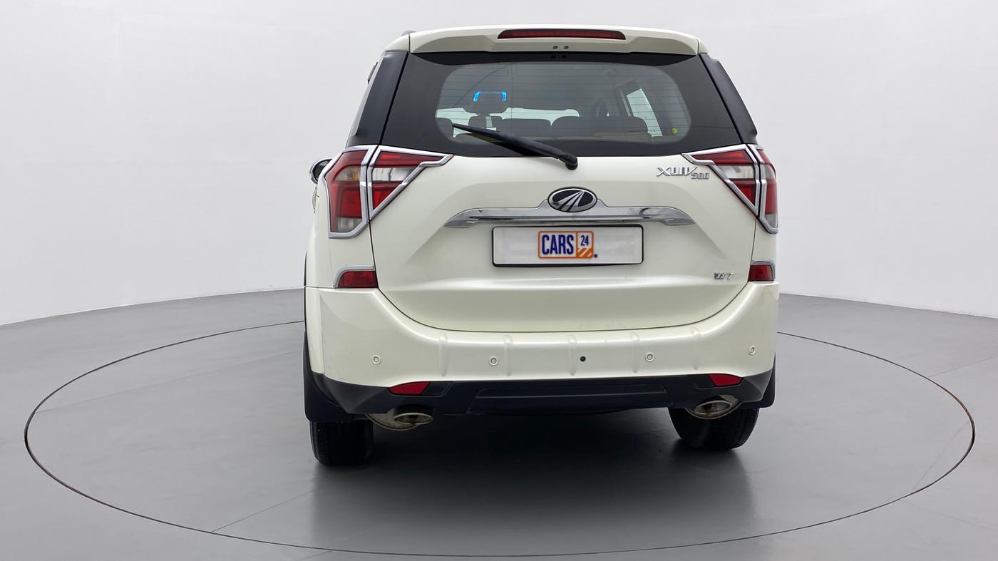 2020 Mahindra XUV500 W7 FWD, Diesel, Manual, 18,613 km, Back/Rear