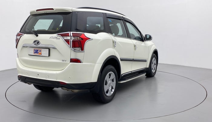 2020 Mahindra XUV500 W7 FWD, Diesel, Manual, 18,613 km, Right Back Diagonal