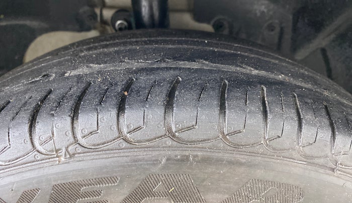 2015 Ford Ecosport TITANIUM 1.5L PETROL AT, Petrol, Automatic, 81,589 km, Right Front Tyre Tread