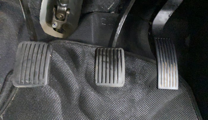 2018 Hyundai Xcent SX 1.2, CNG, Manual, 40,249 km, Pedals