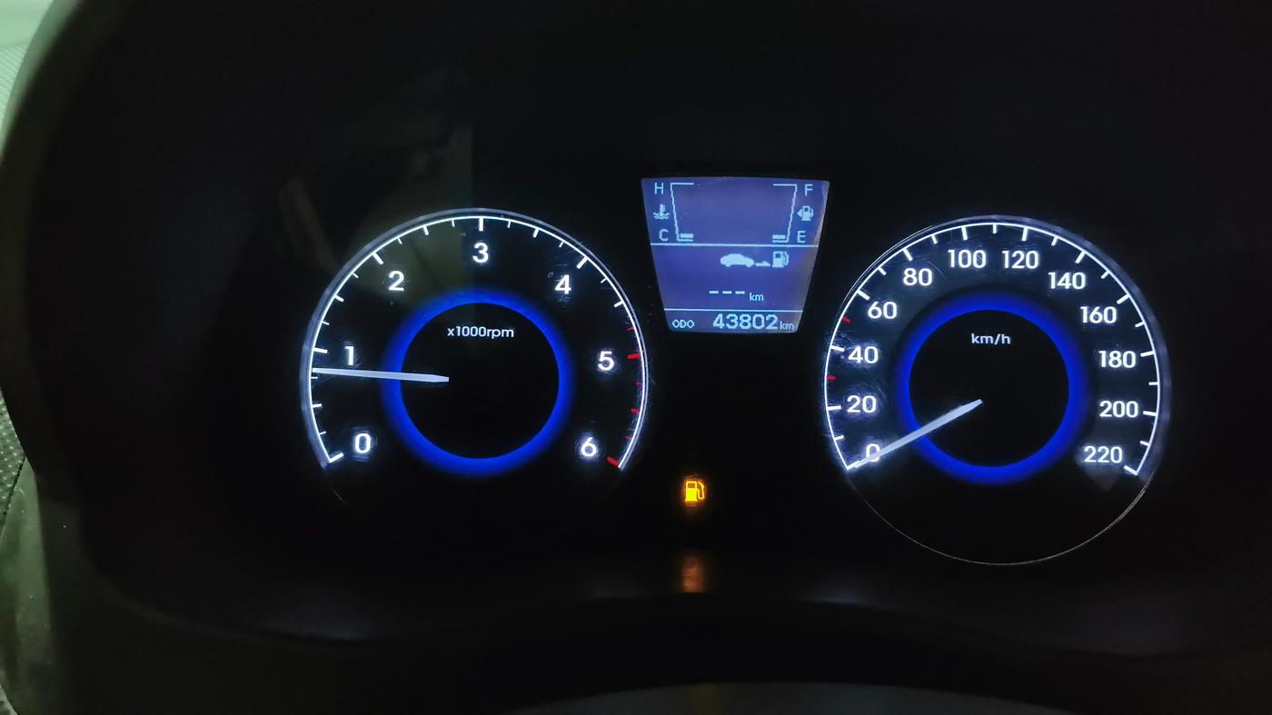 2013 Hyundai Verna FLUIDIC 1.6 CRDI SX, Diesel, Manual, 43,796 km, Odometer Image
