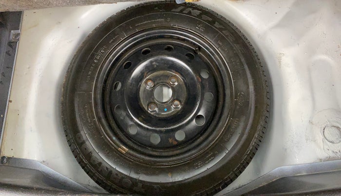 2017 Maruti Swift VXI O, Petrol, Manual, 95,163 km, Spare Tyre