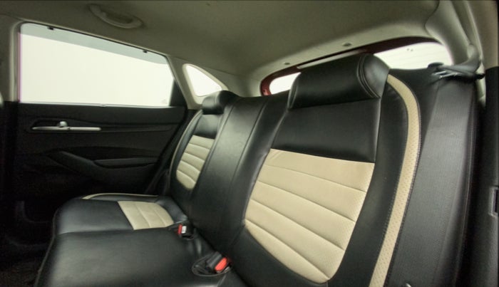 2019 KIA SELTOS HTK PLUS 1.5 DIESEL, Diesel, Manual, 70,292 km, Right Side Rear Door Cabin