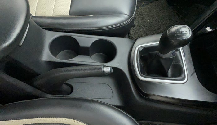 2019 KIA SELTOS HTK PLUS 1.5 DIESEL, Diesel, Manual, 70,292 km, Gear Lever