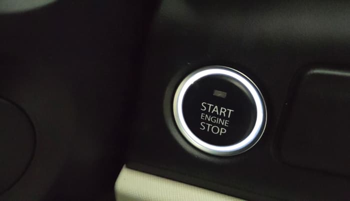 2024 Tata ALTROZ XZ PLUS O SUNROOF CNG, CNG, Manual, 16,365 km, Keyless Start/ Stop Button