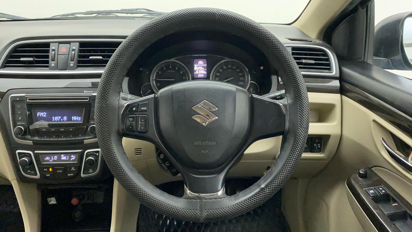 2017 Maruti Ciaz DELTA 1.4 MT PETROL, Petrol, Manual, 1,21,790 km, Steering Wheel Close Up