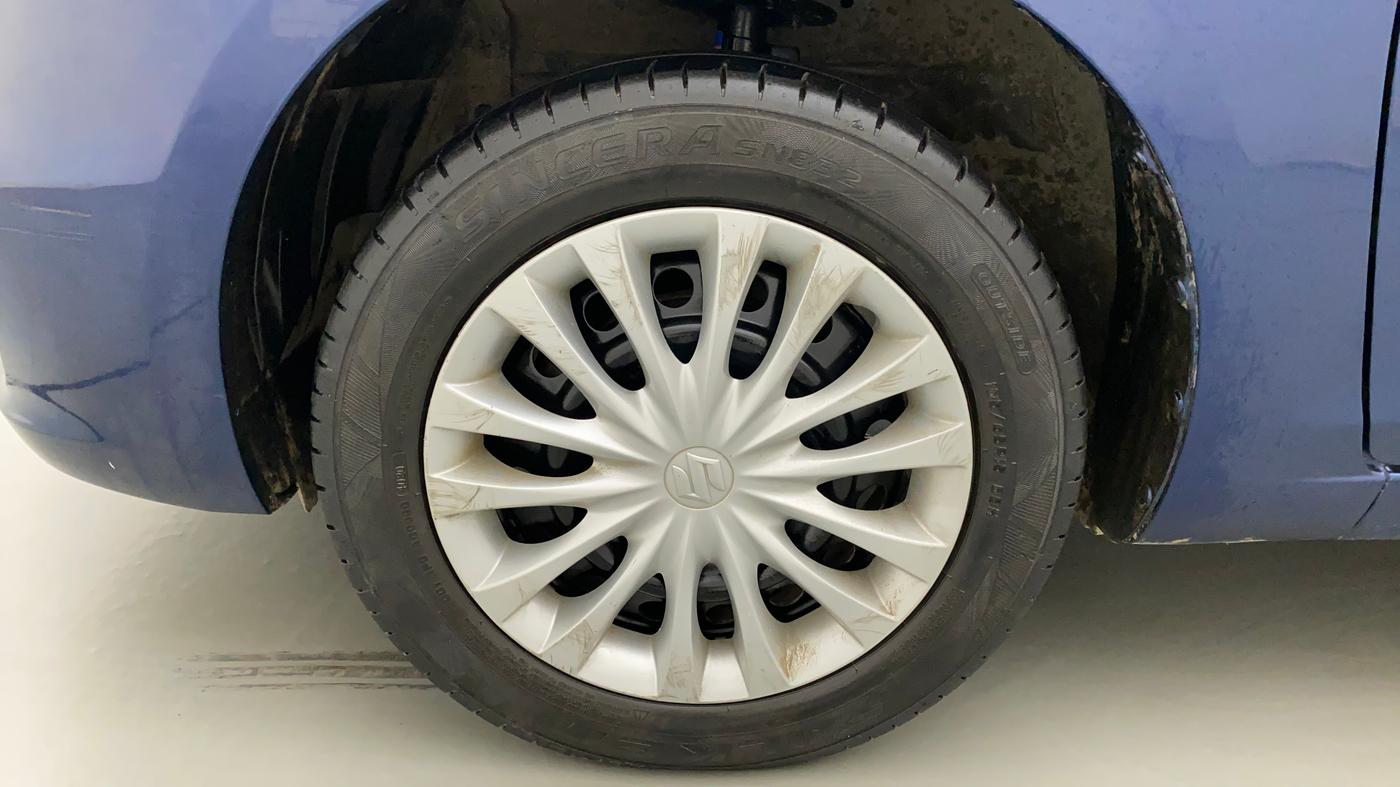 2017 Maruti Ciaz DELTA 1.4 MT PETROL, Petrol, Manual, 1,21,790 km, Left Front Wheel