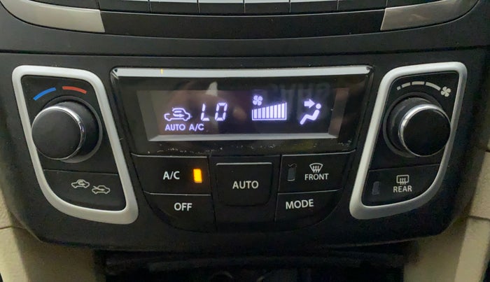 2017 Maruti Ciaz DELTA 1.4 MT PETROL, Petrol, Manual, 1,21,790 km, Automatic Climate Control