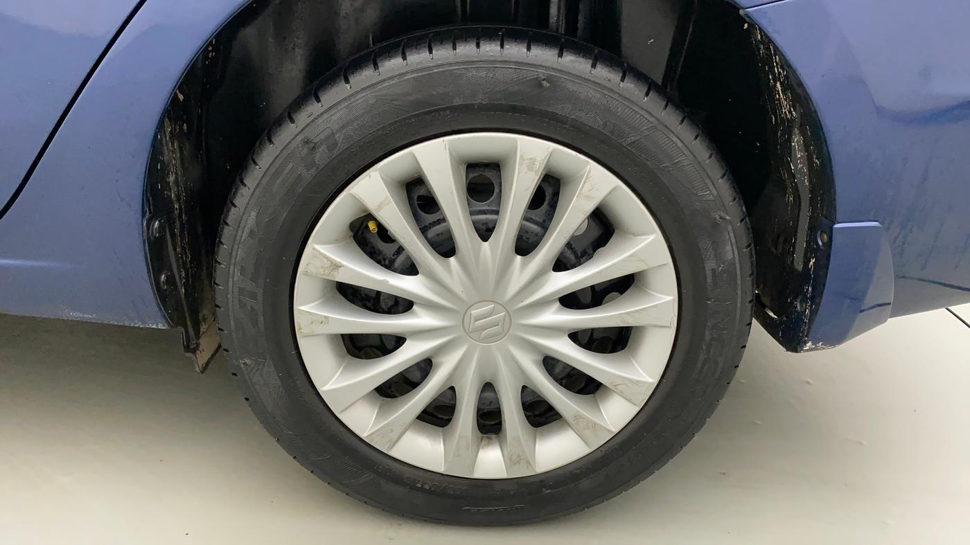 2017 Maruti Ciaz DELTA 1.4 MT PETROL, Petrol, Manual, 1,21,790 km, Left Rear Wheel
