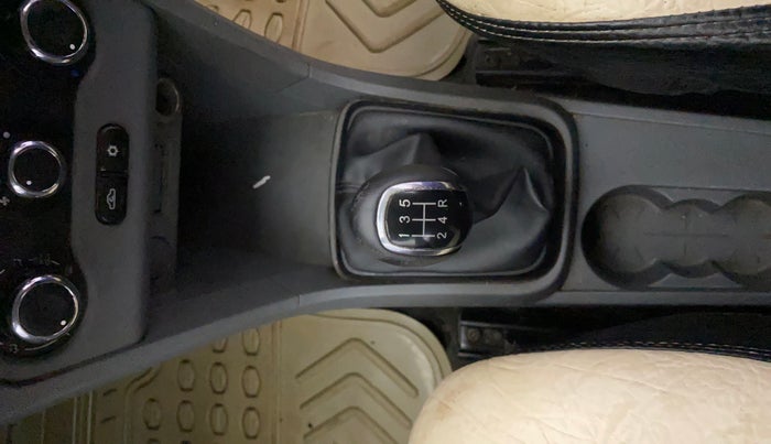 2019 Tata TIGOR XE PETROL, Petrol, Manual, 1,31,788 km, Gear Lever