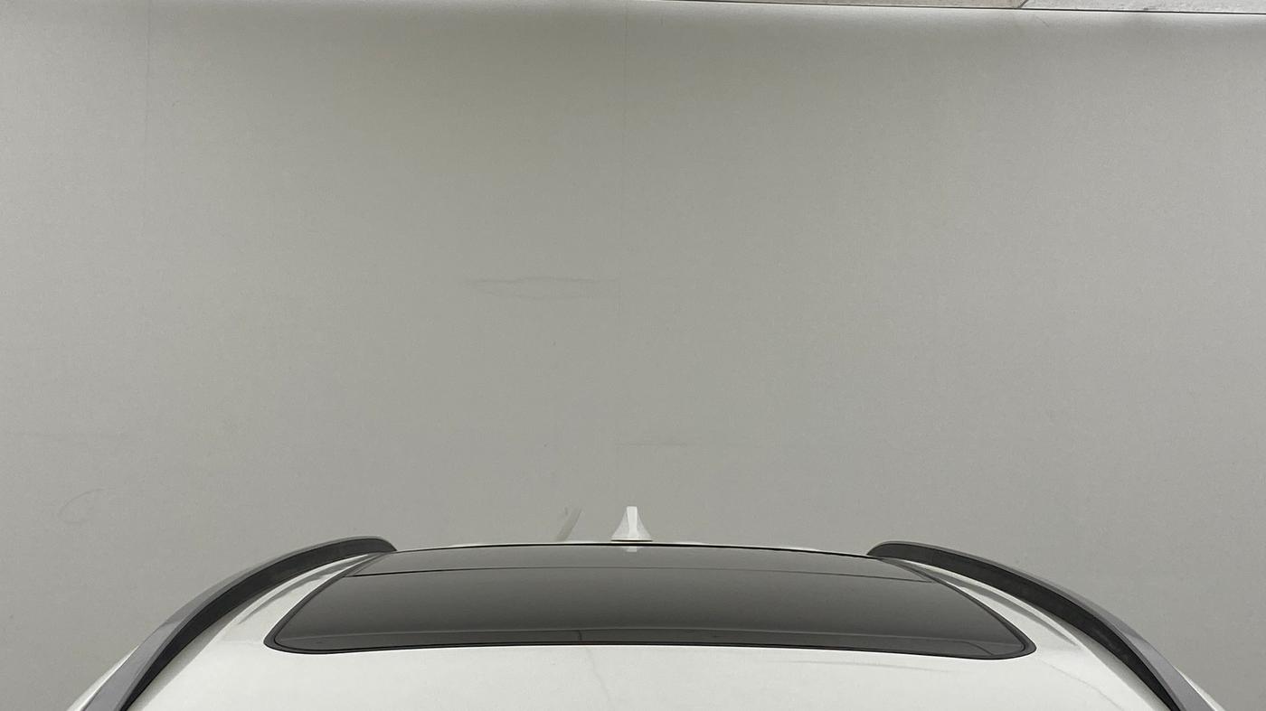 2022 Hyundai ALCAZAR 2.0 SIGNATURE (O) AT 7STR, Petrol, Automatic, 40,730 km, Moonroof/ Sunroof