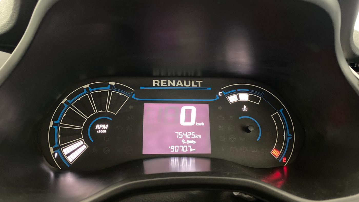 2019 Renault TRIBER RXL MT, Petrol, Manual, 75,425 km, Odometer Image