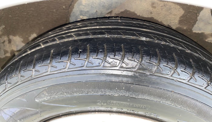 2012 Hyundai i20 MAGNA 1.2, Petrol, Manual, 77,947 km, Left Rear Tyre Tread