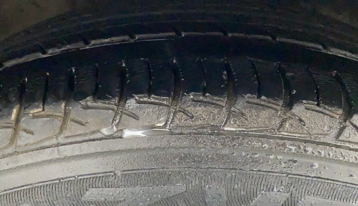 2015 Volkswagen Polo GT TSI AT, Petrol, Automatic, 96,051 km, Right Front Tyre Tread