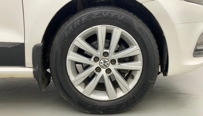 2015 Volkswagen Polo GT TSI AT, Petrol, Automatic, 96,051 km, Right Front Wheel