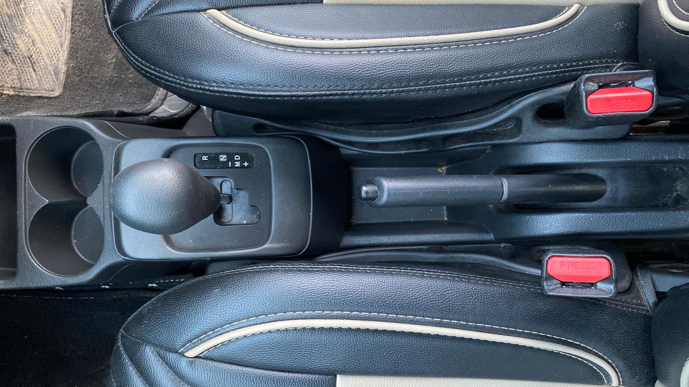 2024 Maruti Alto K10 VXI AMT, Petrol, Automatic, 21,611 km, Gear Lever