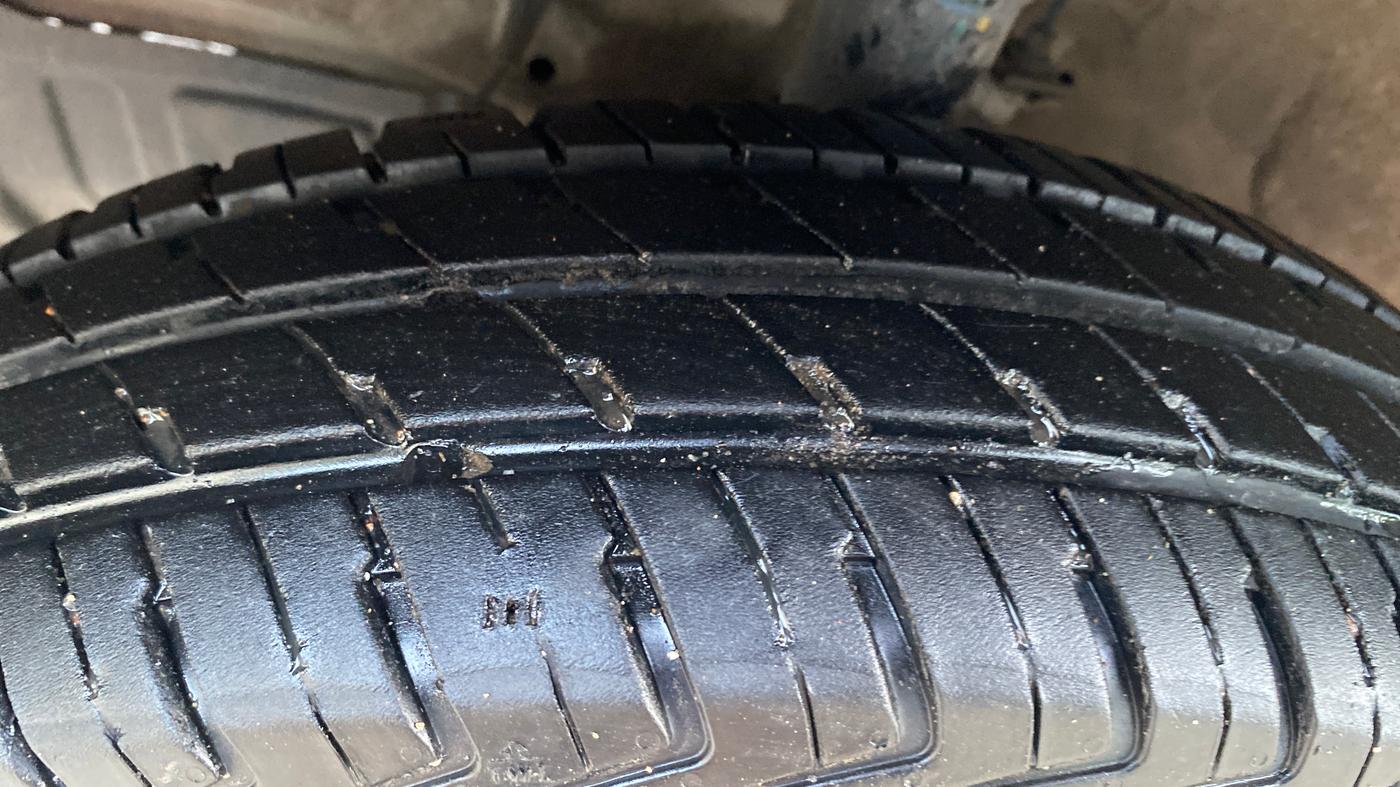 2024 Maruti Alto K10 VXI AMT, Petrol, Automatic, 21,611 km, Left Front Tyre Tread