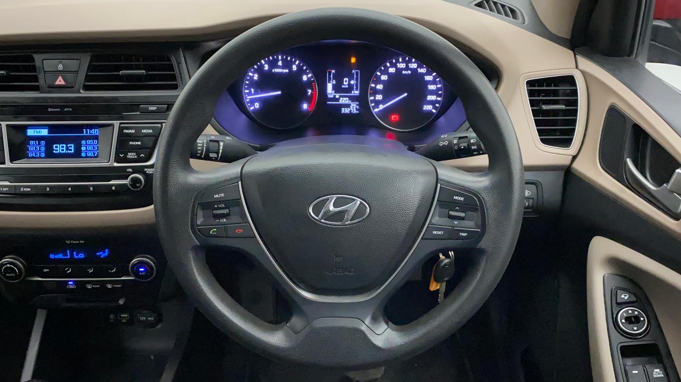 2016 Hyundai Elite i20 SPORTZ 1.2, Petrol, Manual, 33,335 km, Steering Wheel Close Up
