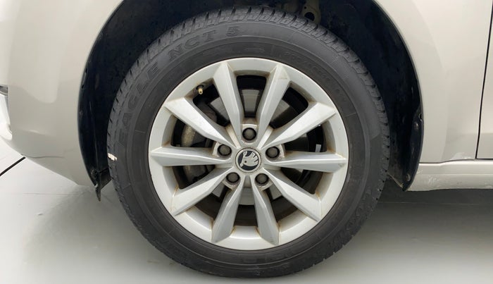 2016 Skoda Octavia 2.0 TDI STYLE PLUS AT, Diesel, Automatic, 96,455 km, Left Front Wheel