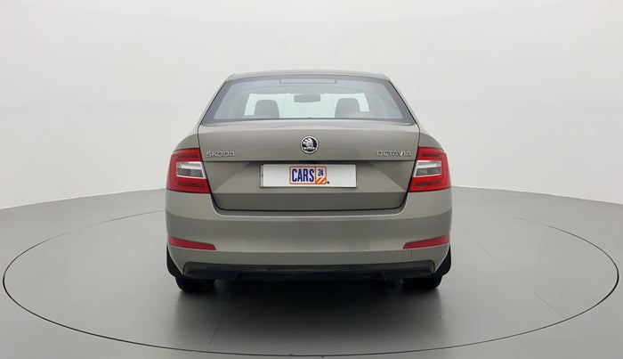 2016 Skoda Octavia 2.0 TDI STYLE PLUS AT, Diesel, Automatic, 96,455 km, Back/Rear